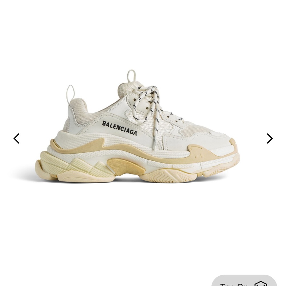 BALENCIAGA WOMEN'S TRIPLE S SNEAKER IN WHITE SIZE 36